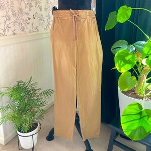 Women’s Khaki Pants.